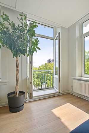 Medium property photo - Charlotte de Bourbonstraat 1-3, 1055 WN Amsterdam